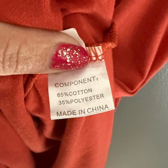 Women Orange Basic Tank Top with Scoop Neck and Scoop Hem Size Large - Picture 3 of 3